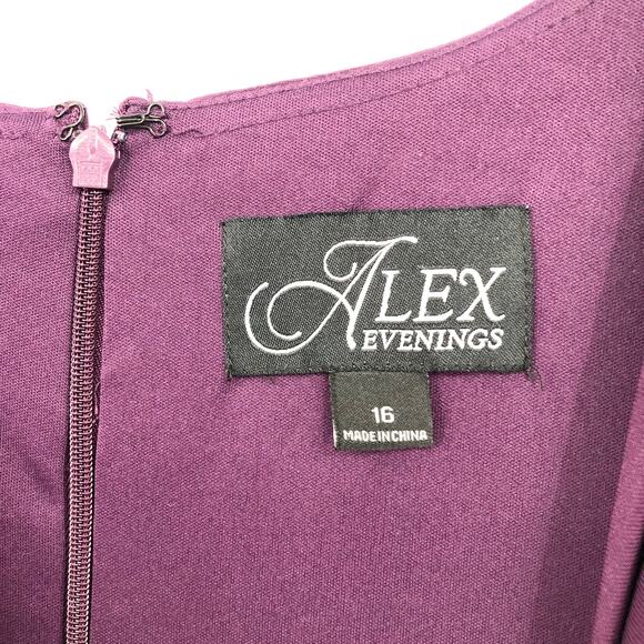 ALEX EVENINGS Floral Rosette Midi Dress Size 16 Purple Eggplant V-Neck NWOT - Picture 8 of 9